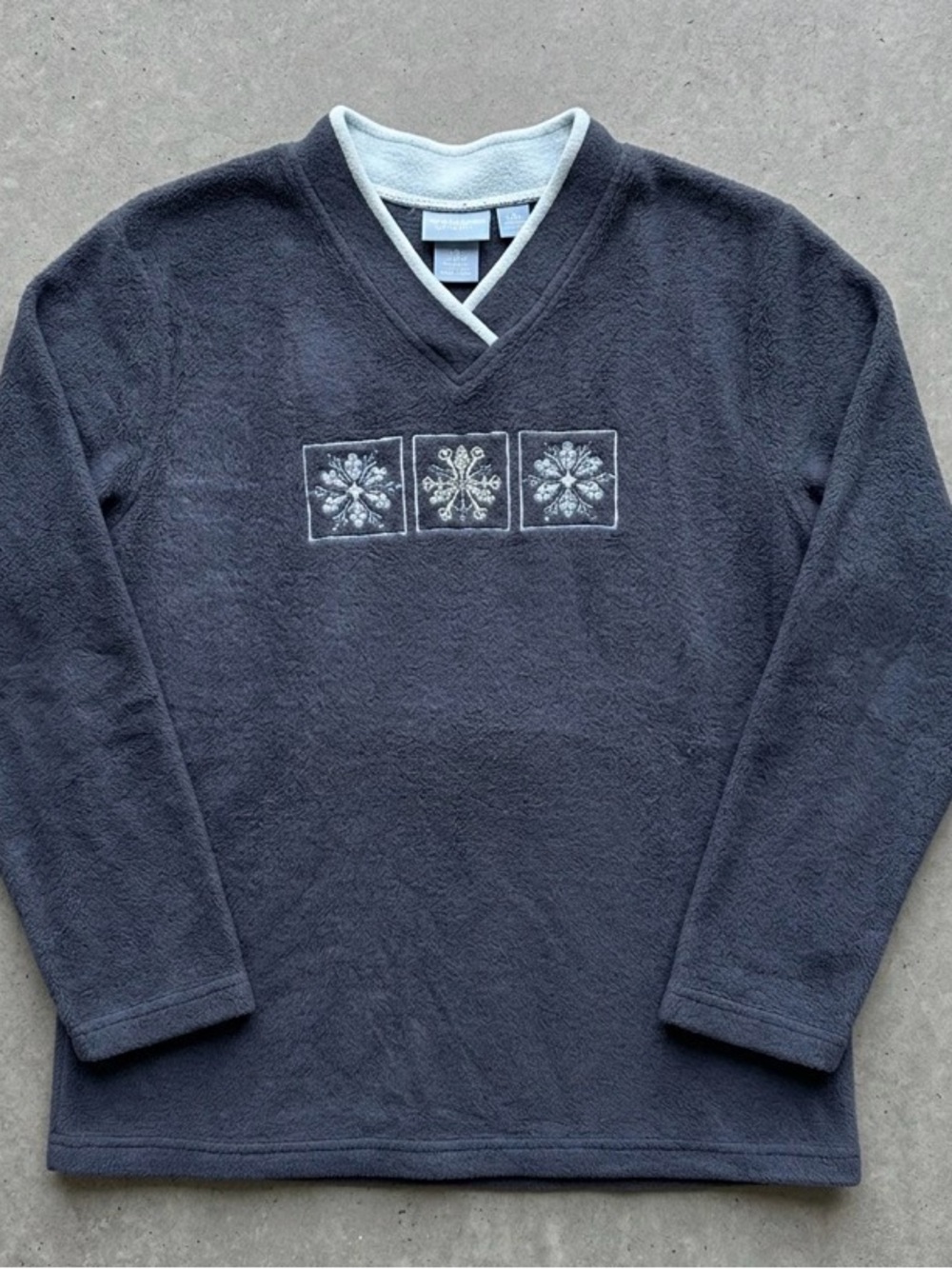 croft & barrow Navy Blue Crewneck Sweater with Snowflake Embroidery
